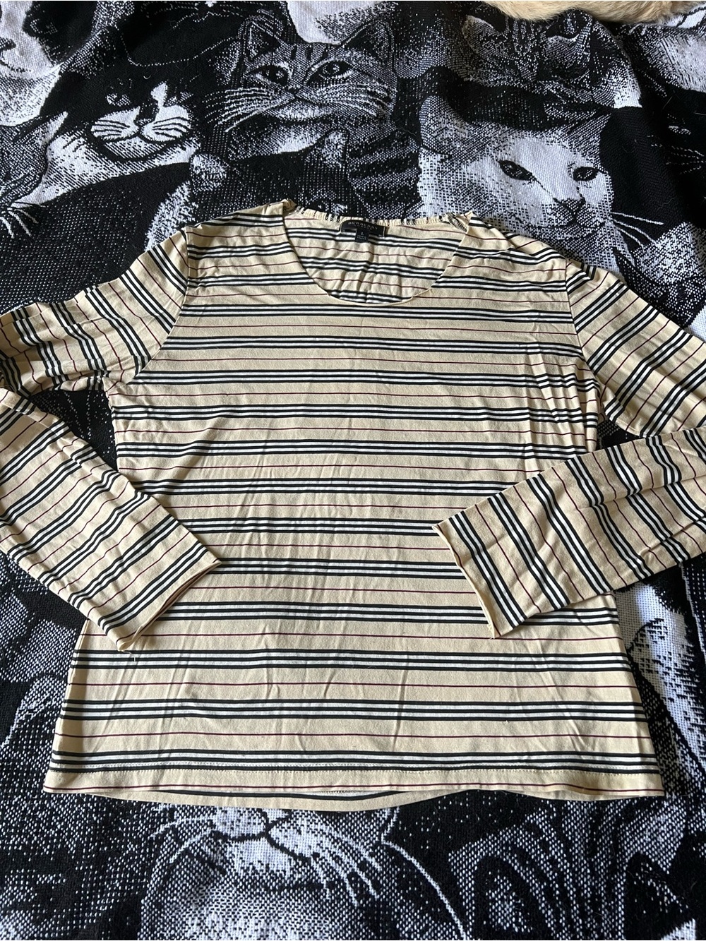 Burberry Beige and Black Striped Long-Sleeve Tee
